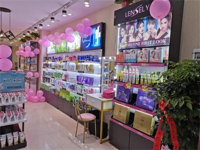 名媛名妝化妝品店怎么加盟?全方位解析創(chuàng)業(yè)機(jī)會(huì)與好處